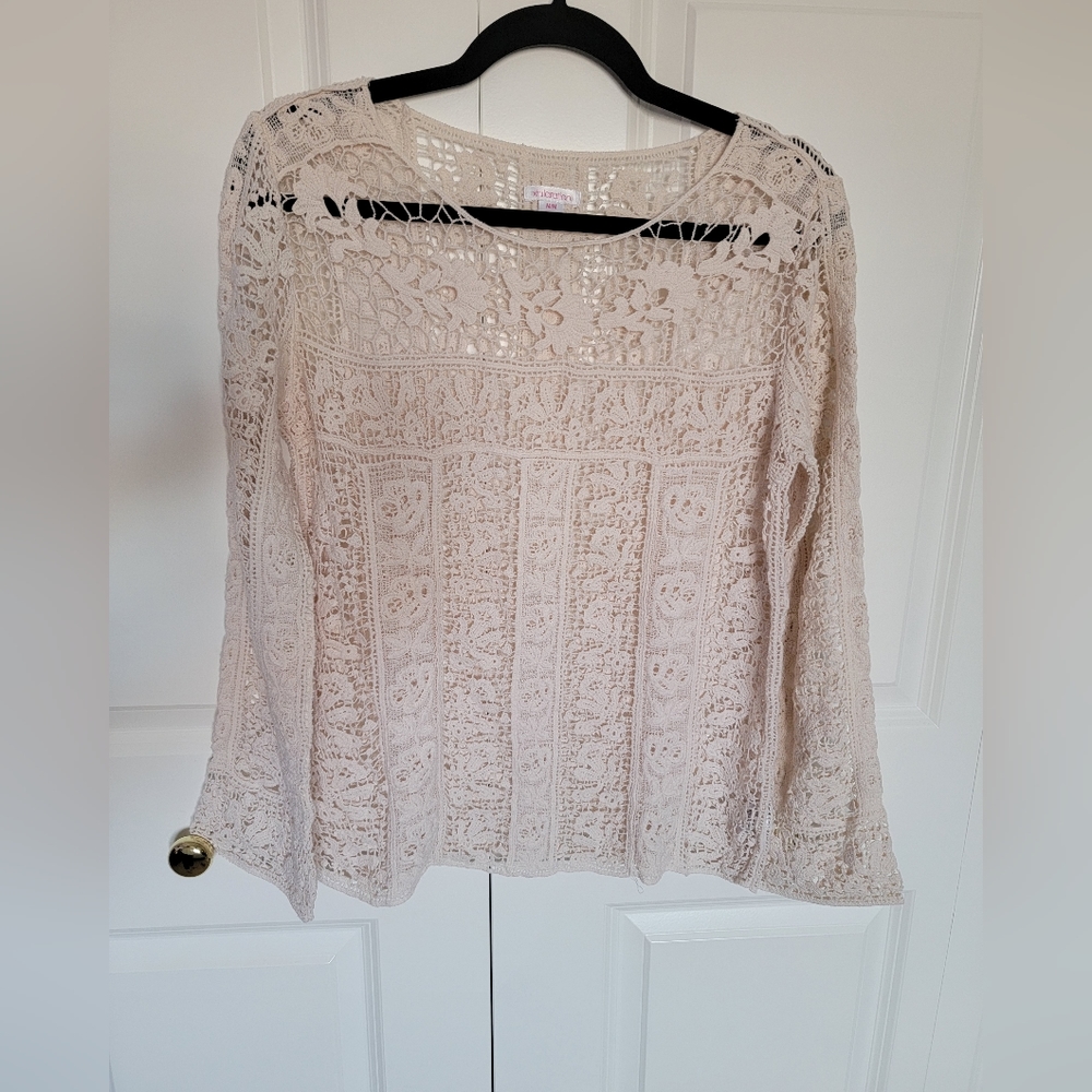 Medium Xhilaration Crochet Top